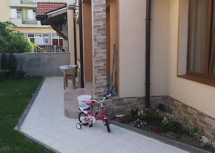 Vylchev Pansiyon Naousa